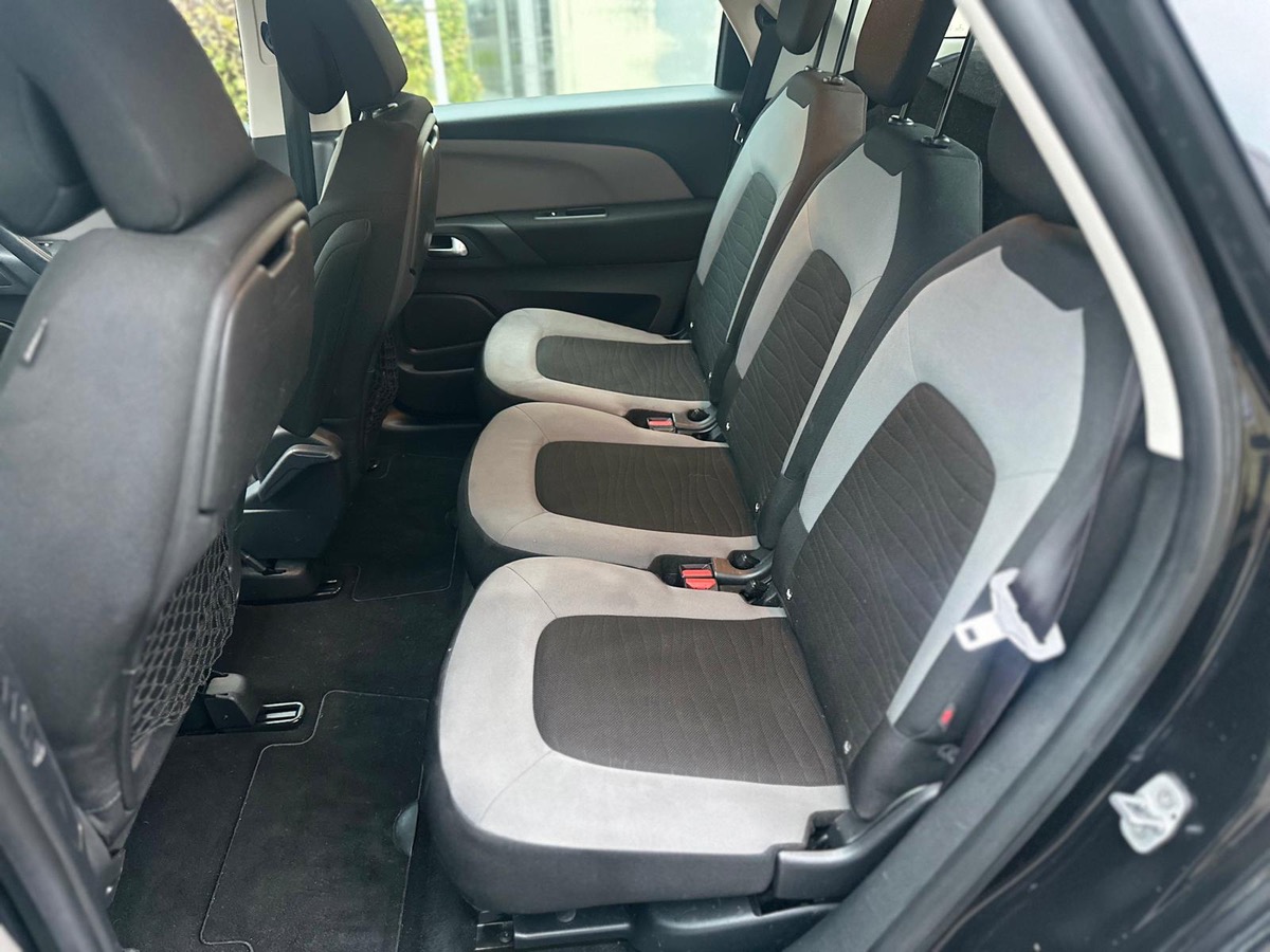 Citroën C4 Picasso 1.6 e-HDI 115 CV 4 XCBLeux