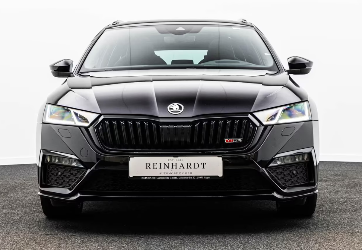 Skoda Octavia Combi 2.0 TDI 200ch RS DSG7/Toit ouvrant/Attelage/Caméra/Matrix/Aff tête haute/Canton