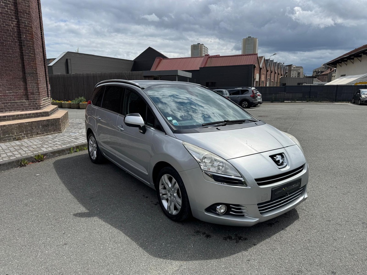 Peugeot 5008 1.6 hdi 110cv 7 places Allure - Garantie