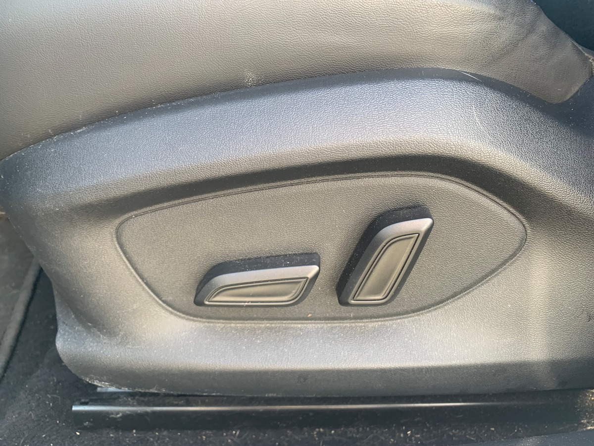 MG MG4 245 | 77 Kwh | Luxury | Apple car Play | Caméra | Siéges chauffants | Régulateur adaptatif