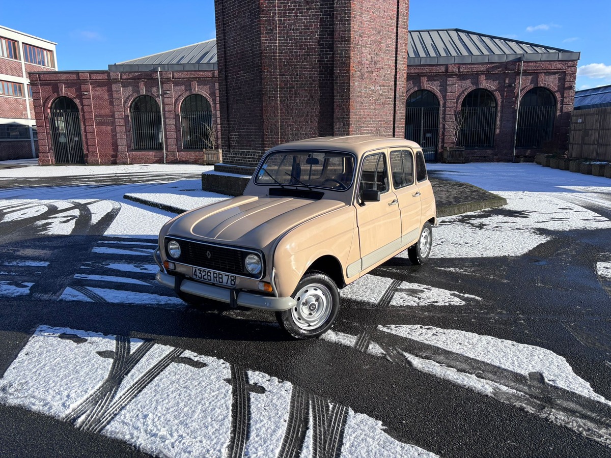 RENAULT RENAULT 4 GTL CLAN 1984