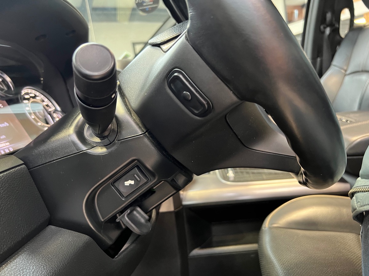 Dodge RAM 1500 5.7 V8 HEMI 395CV  LIMITED ÉTHANOL c