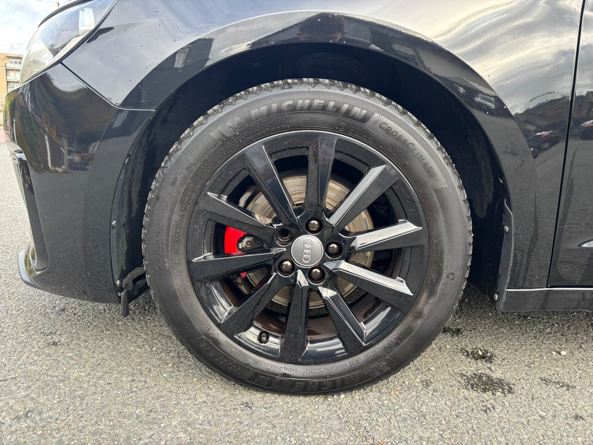 Audi A1 Sportback 30 TFSI 116 BUSINESS LINE S TRONIC 7 - Révisée - Garantie