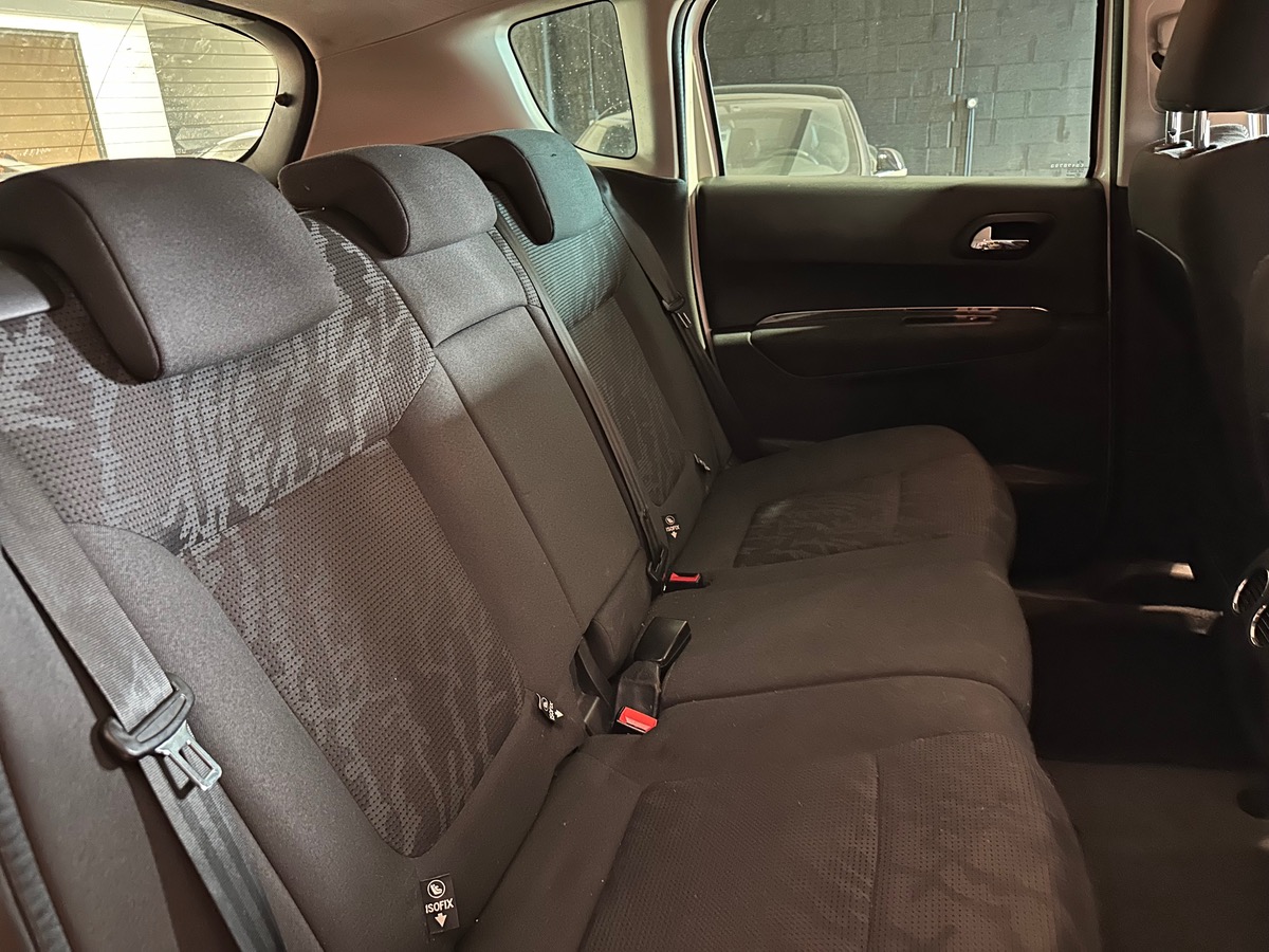Peugeot 3008 2.0 hdi HYBRID