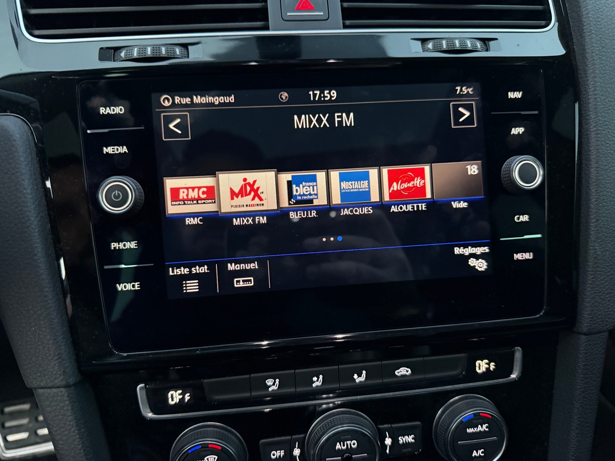 Volkswagen Golf 1.5 TSI R-LINE - STAGE 1