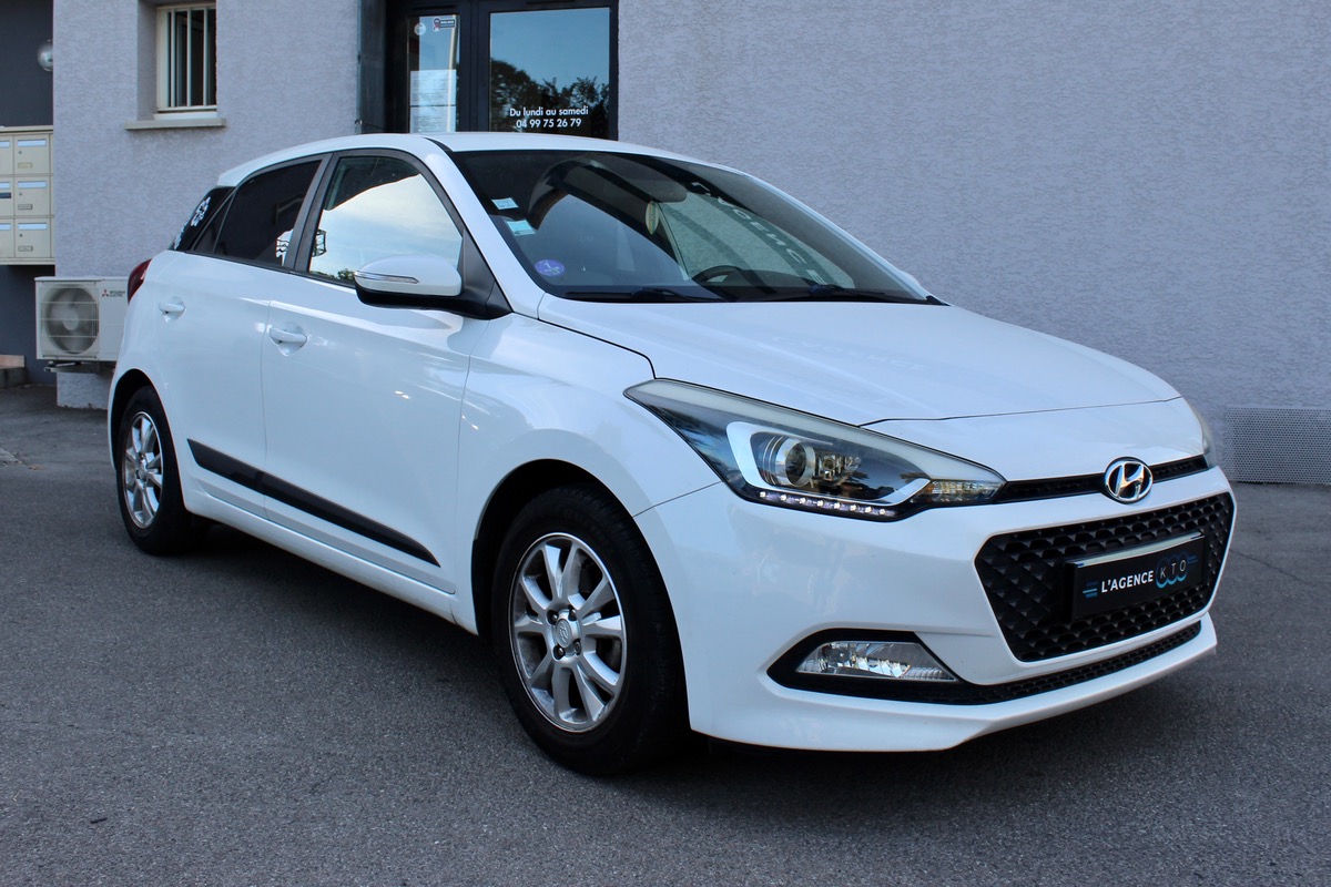 Hyundai i20 1.2 84 ch INITIA + CLIMATISATION + BLUETOOTH