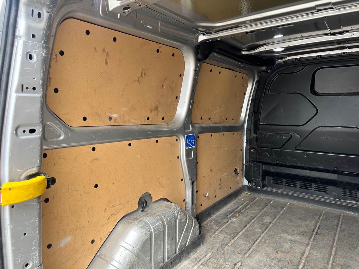 Ford T.CUSTOM transit limited 2.0 130cv 1ère main TVA RECUPERBALES