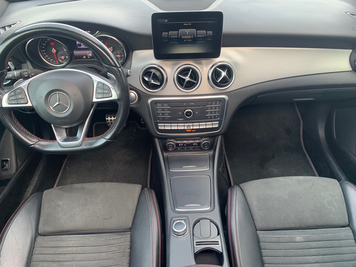 Mercedes-Benz GLA 177 | FASCINATION | Toit Panoramique NEUF | Caméra Recul | Attelage | 4MATIC