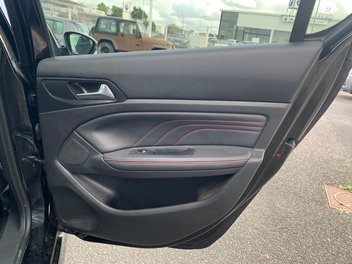 Peugeot 308 130 ch | GT LINE