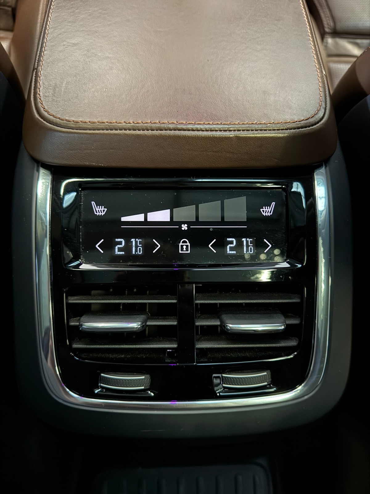 Volvo XC90 T8 Twin Engine 320 + 87ch Inscription Luxe Geartronic 7 Places