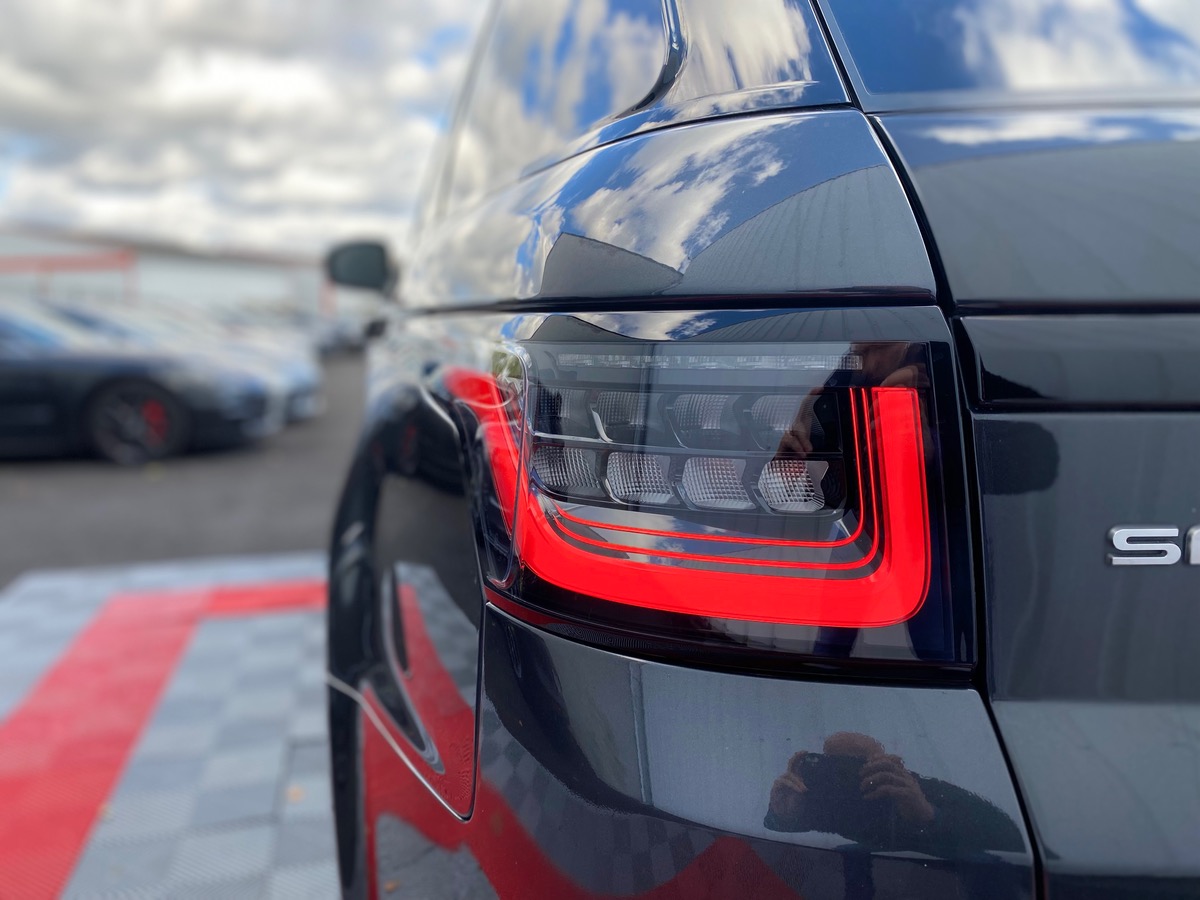 Land-Rover Range Rover Sport SDV6 306 DYNAMIC FR c