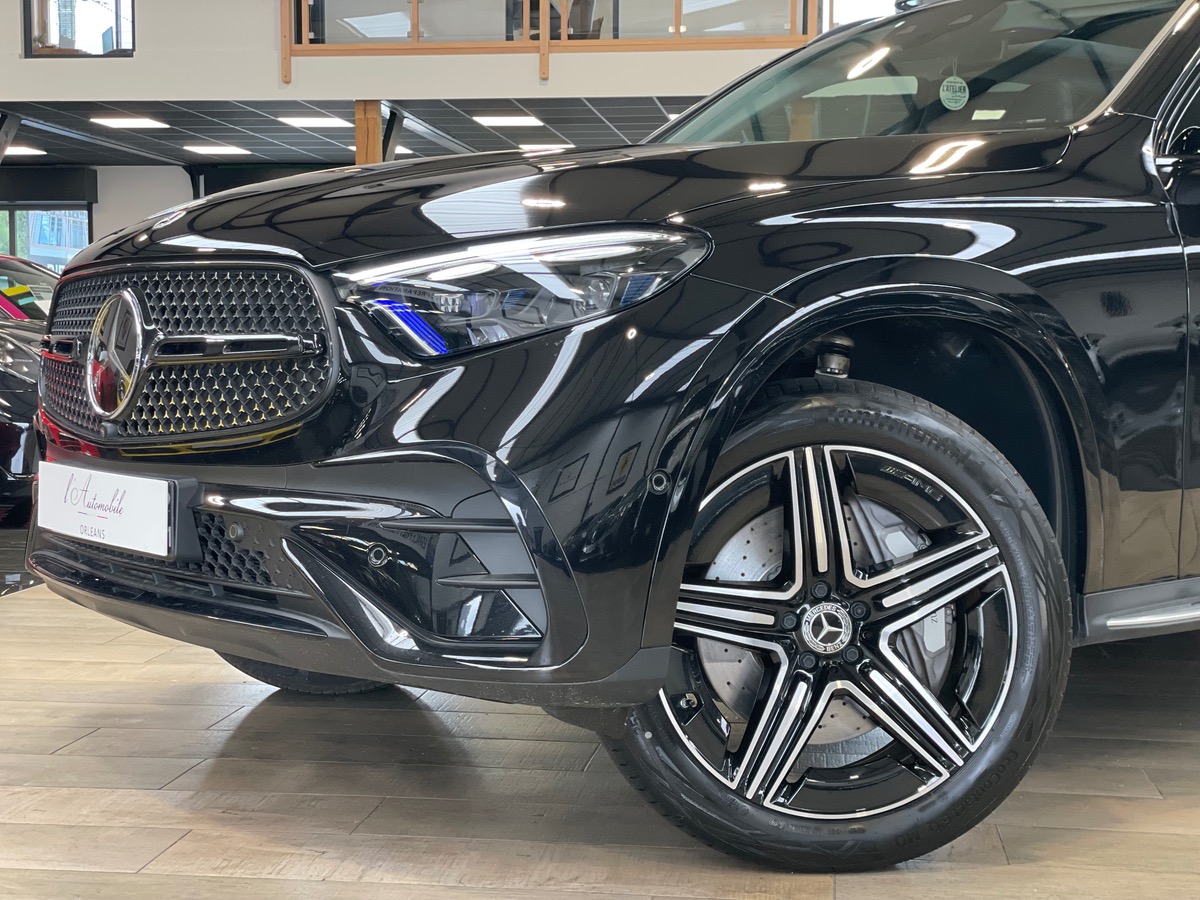 Mercedes Benz GLC 300E EQ POWER 4MATIC 9G-TRONIC - AMG LINE - ENTRETIEN CONSTRUCTEUR - 1ERE MAIN