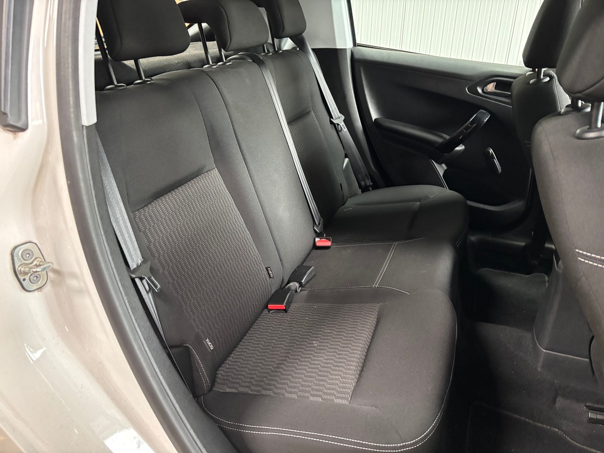 Peugeot 208 1.5 BLUEHDI 100 S&S ACTIVE 5P