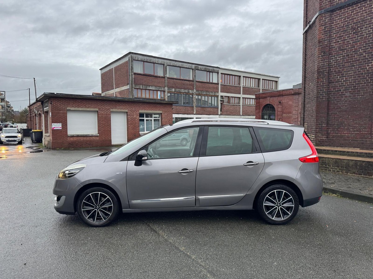 RENAULT Grand Scenic 1.5 DCI 110-7 Places- BOSE Edition-Garantie