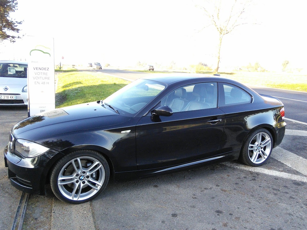 Bmw Série 1 Coupé 135i 3.0 i 24V 306 Pack M - HIStorique entretien et revision faite