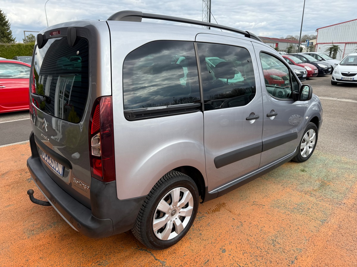 Citroën Berlingo MULTISPACE 1.6 BLUEHDI 100CH XTR 2017 1° MAIN