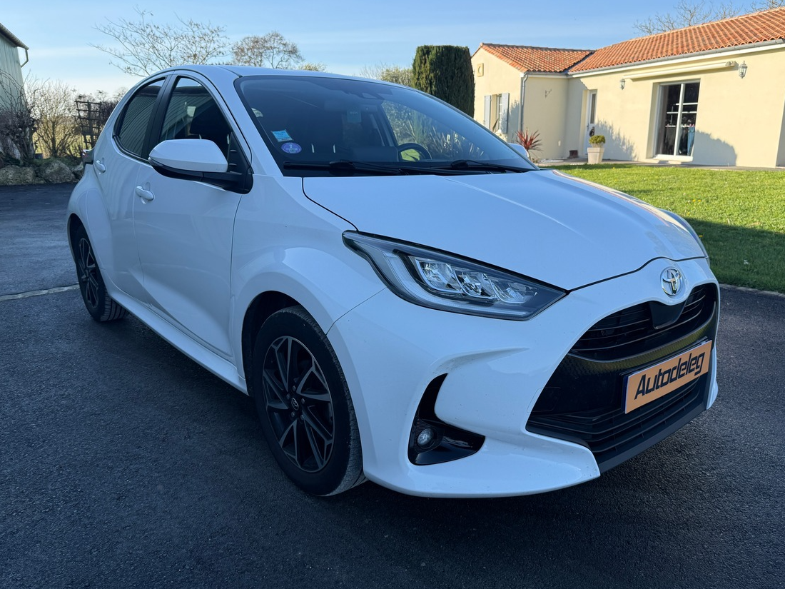 Toyota Yaris 70 VVT-I DESIGN