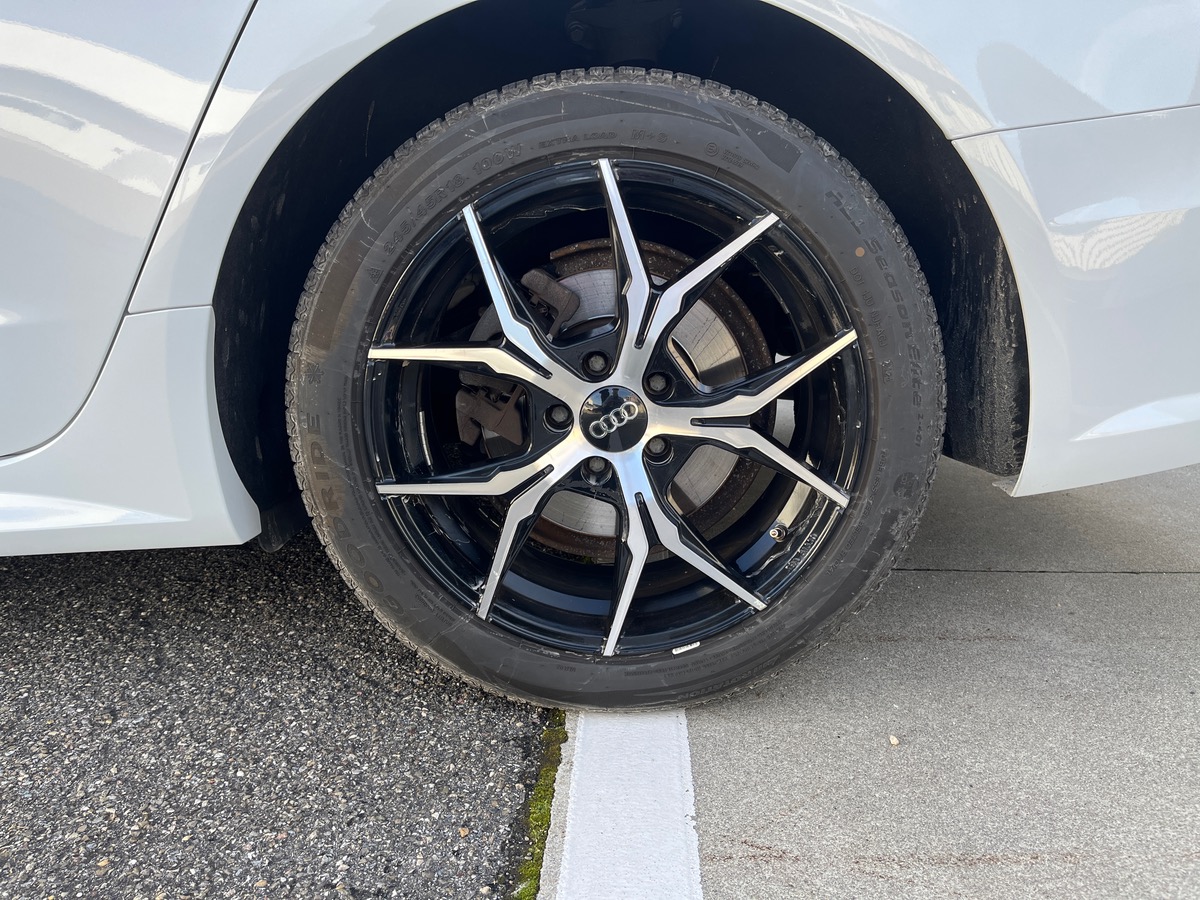 Audi A6 Avant 2.0 TDI ULTRA 190ch BUSINESS EXECUTIVE S TRONIC, Apple CarPlay, BOSE, suivi complet