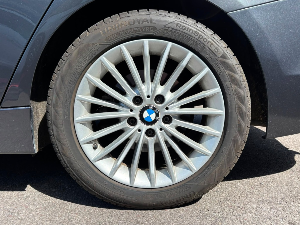 Bmw Série 3 318 d F30 150 Luxury  BVM6