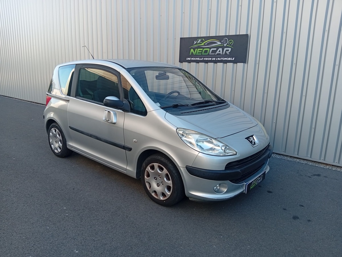 Peugeot 1007 1.4 16v Finition Sporty  "Révision et Distribution Neuves"