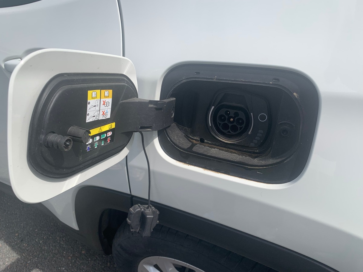 Jeep Compass 190 ch | Limited | Apple car Play | Caméra de recul | Régulateur de vitesse adaptatif
