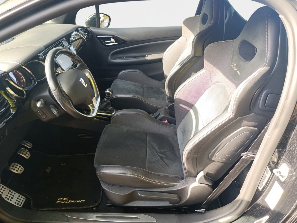 DS DS 3 THP 208 CV BVM6 PERFORMANCE