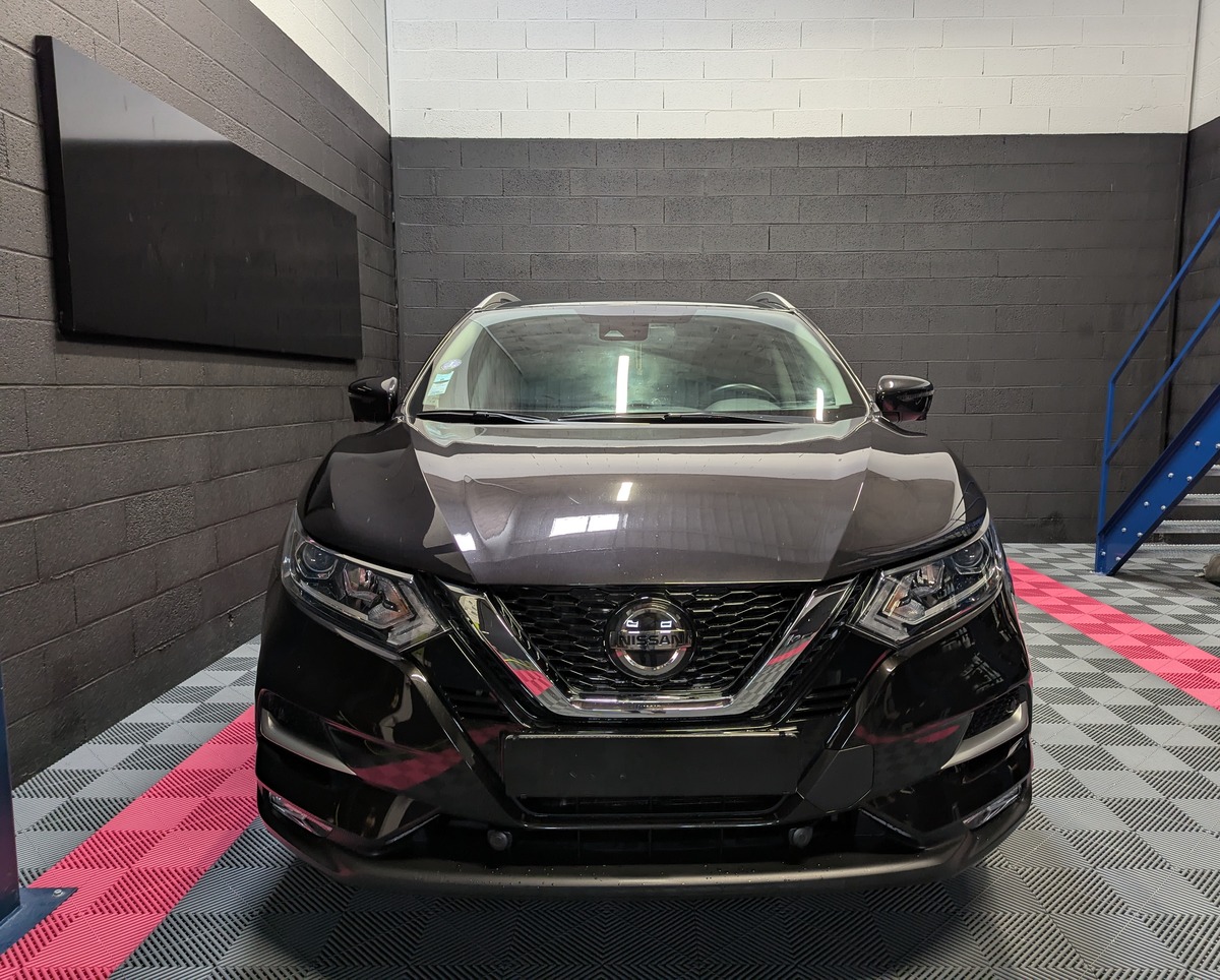 Nissan Qashqai 1.2 dig TEKNA