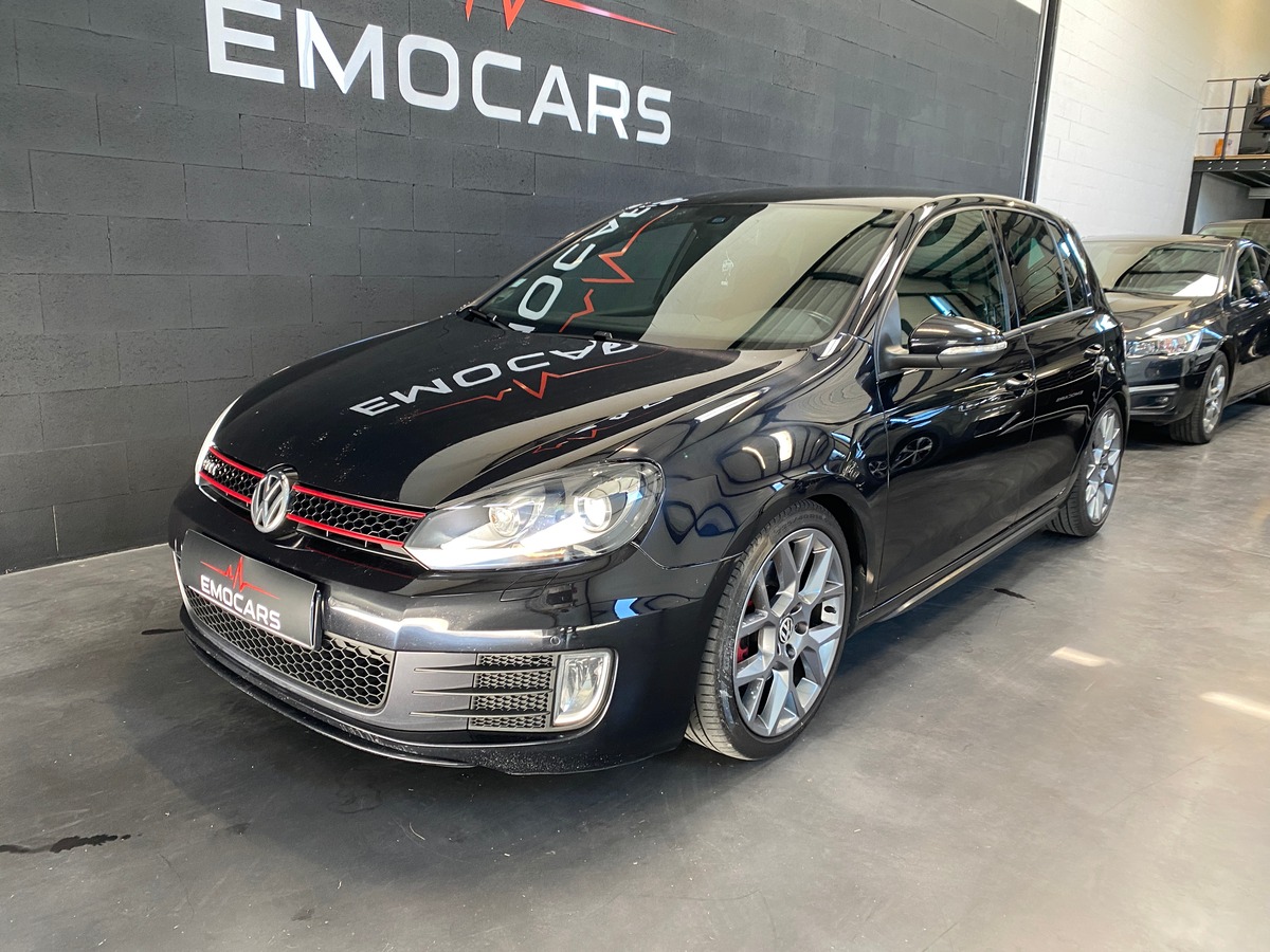 Volkswagen Golf GTi 210