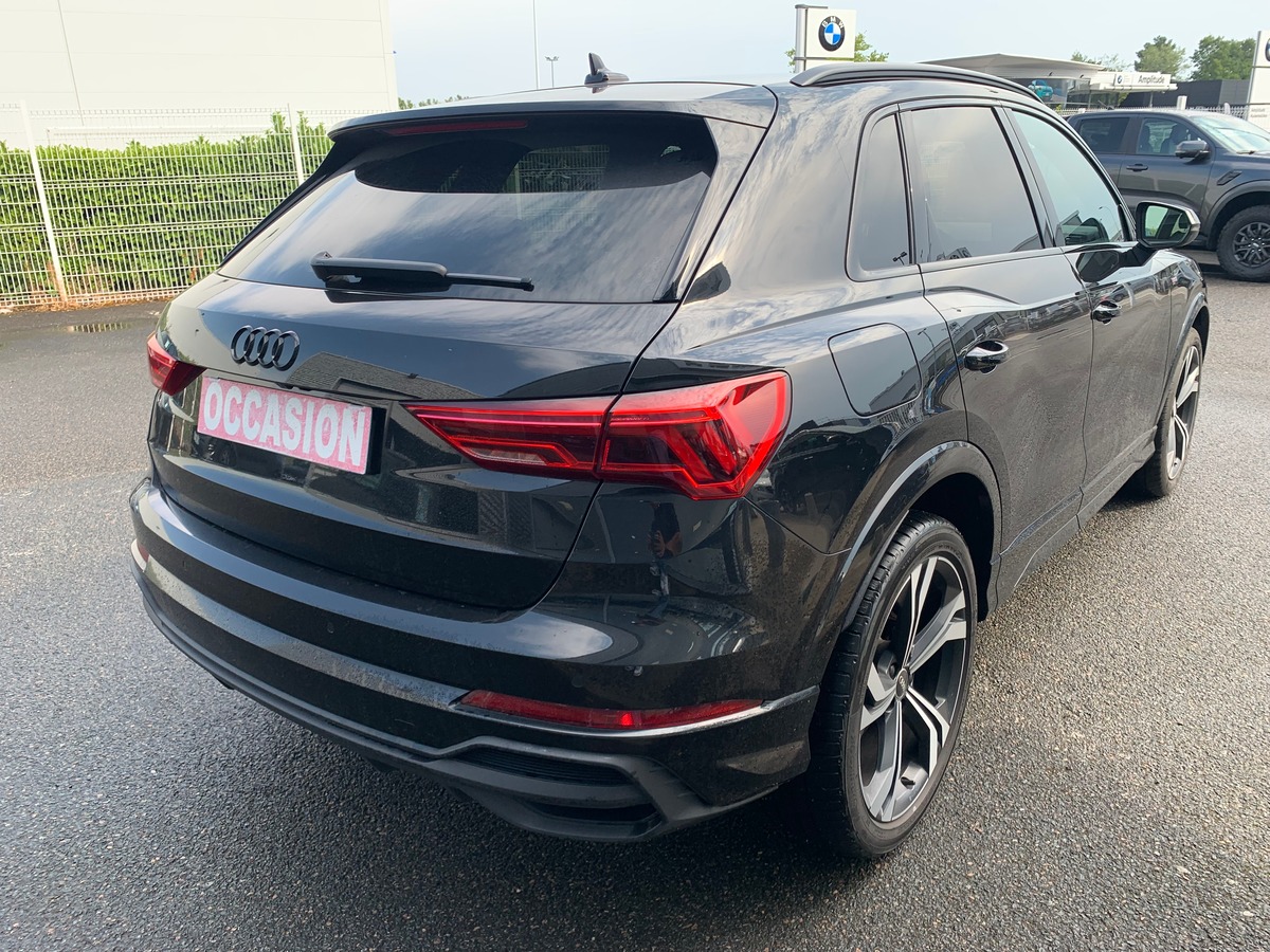 Audi Q3 150 ch | S-Line | Caméra de recul | Apple car Play Android Auto | GPS | Régulateur vitesse