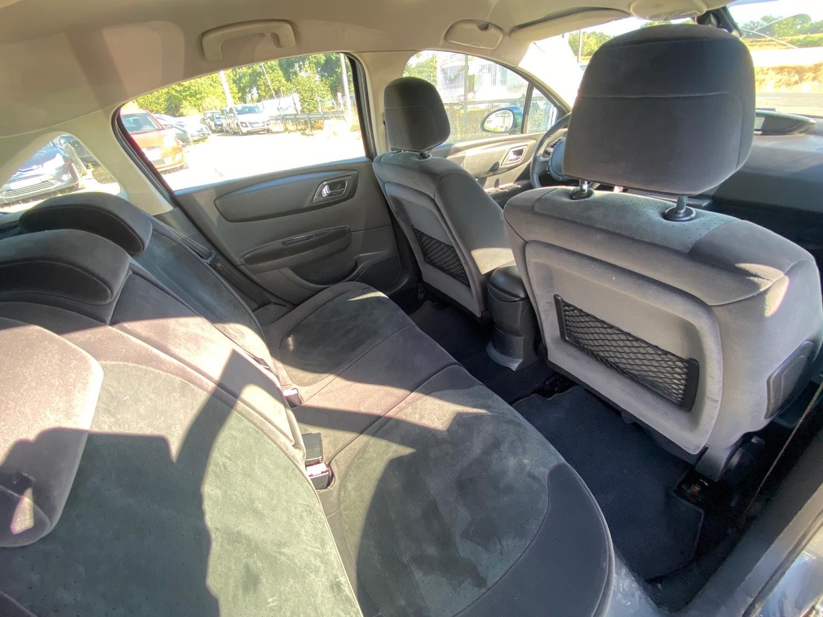 Citroën C4 2.0 140cv EXCLUSIVE automatique faible km 103000km