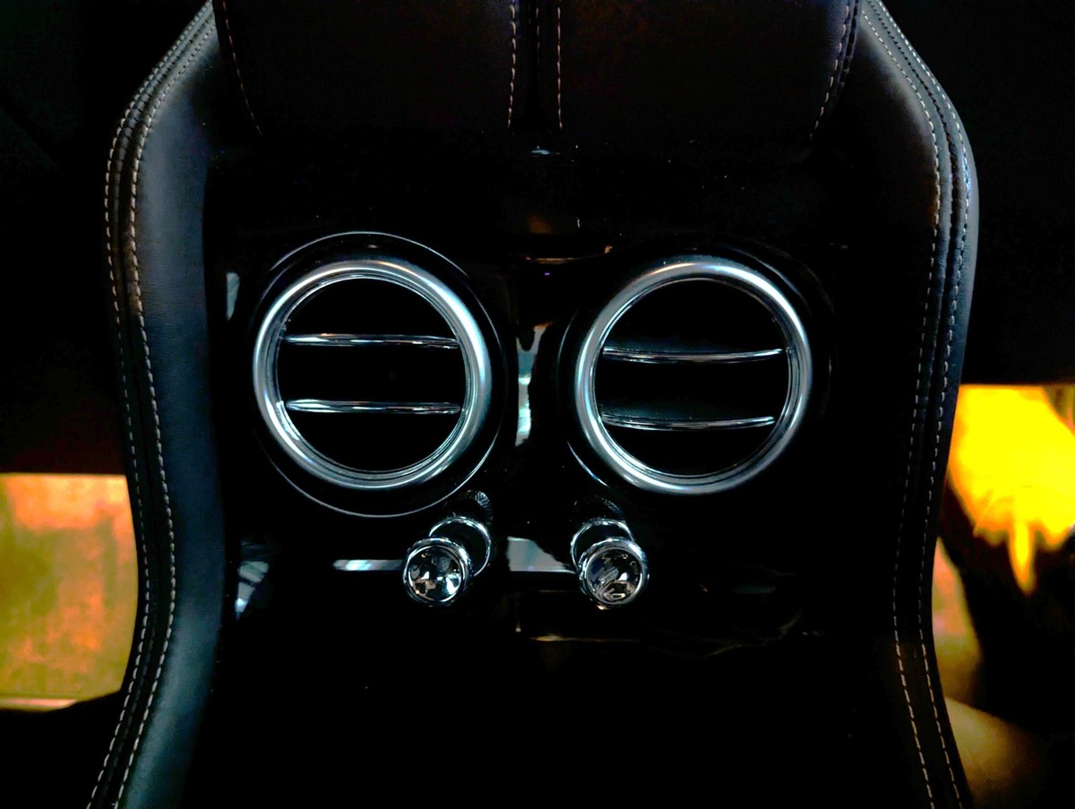 Bentley CONTIN.GT W12 Mulliner