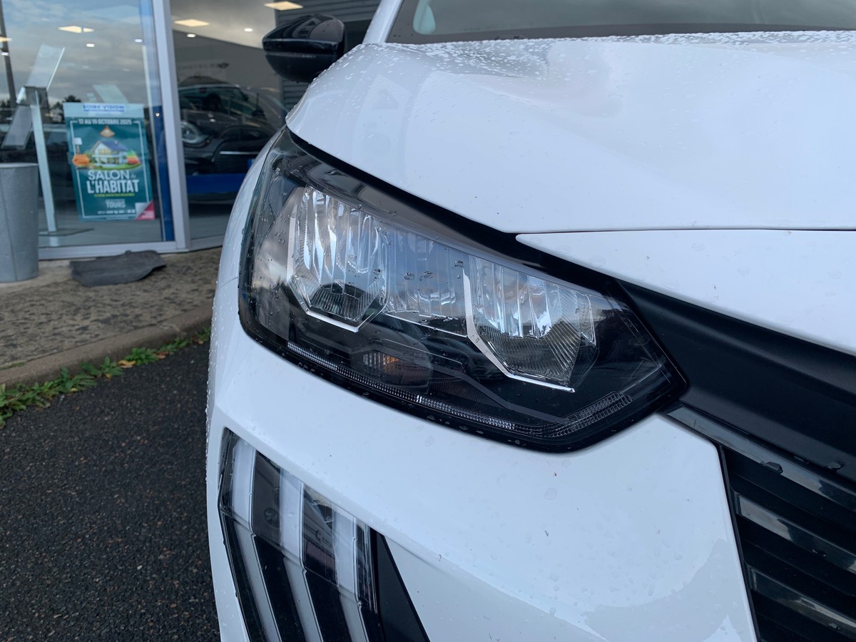 Peugeot 208 100 ch | Active | Aide stationnement arrière | Sièges avant chauffants | Écran tactile