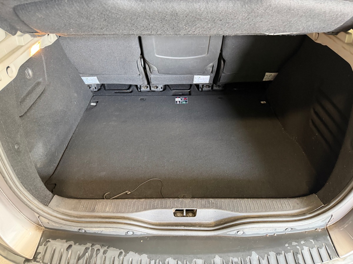 RENAULT Megane Scenic 1.9 dci EDC Bose 1ere Main / Kit distribution Ok