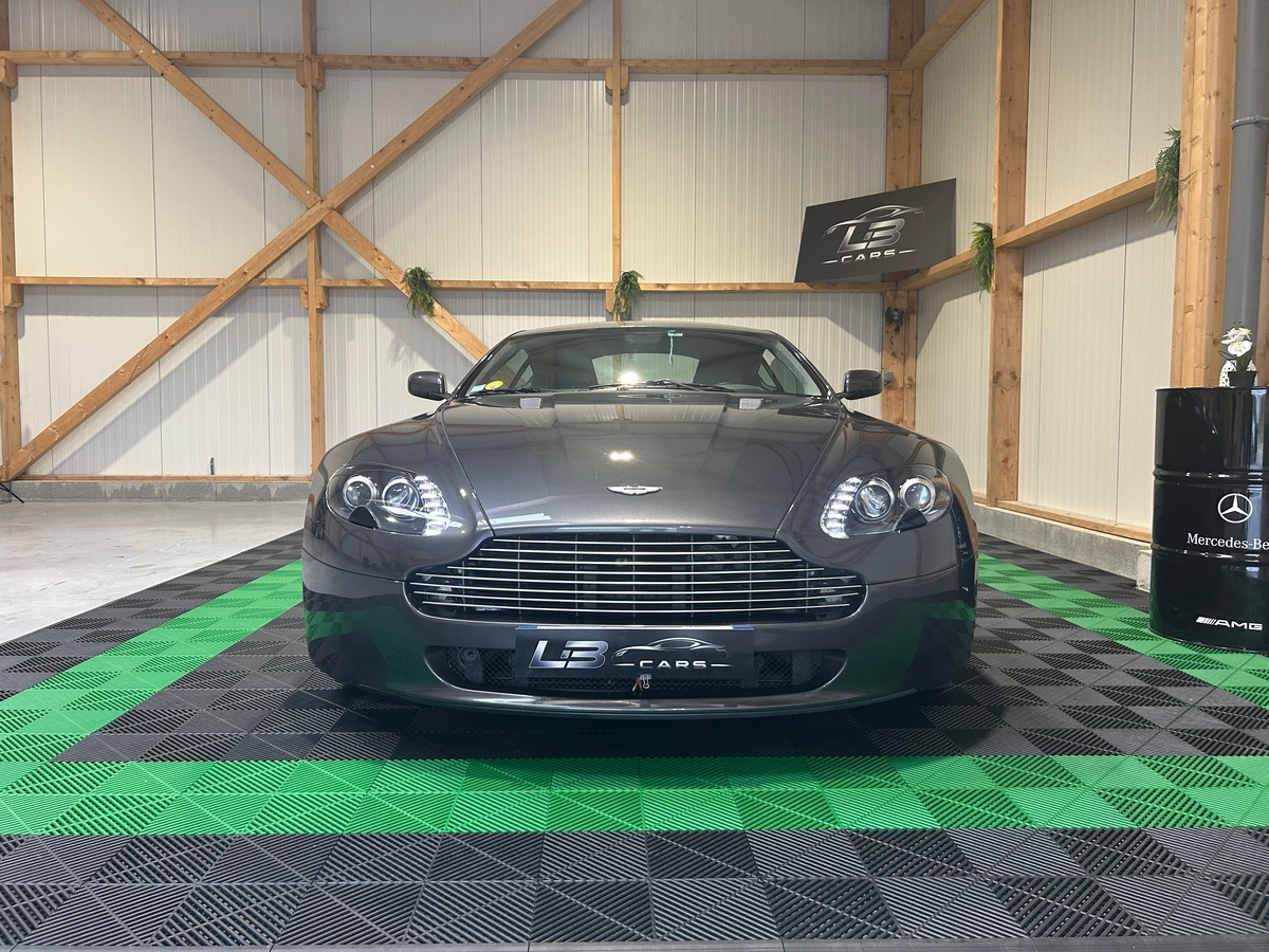 Aston Martin V8 Vantage 4.3 385 cv Boîte auto - Vidange Ok - Suivi Aston Martin