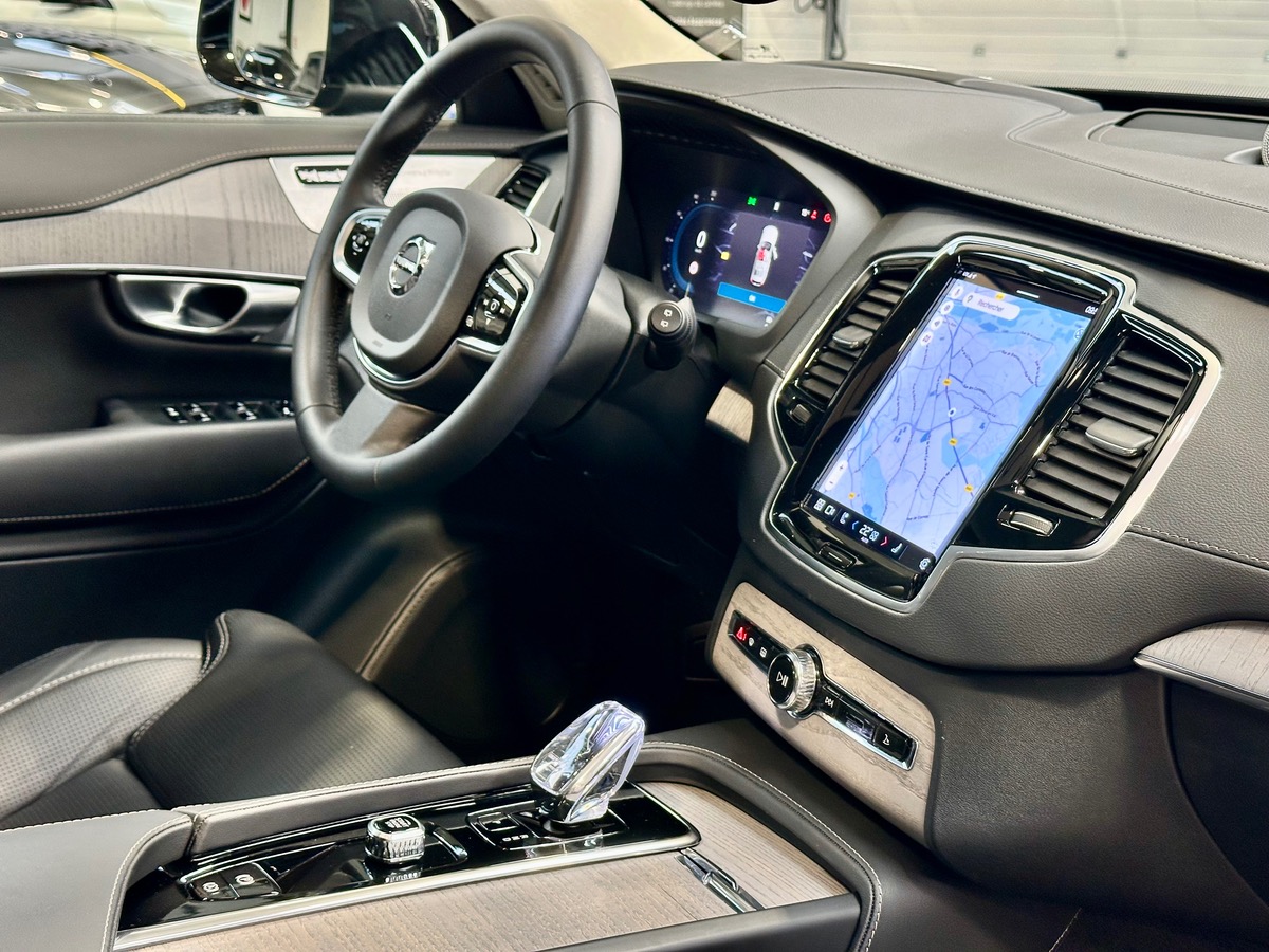 Volvo XC90 II (2) T8 AWD 455 Ultimate Style Chrome Geartronic 8 7PL 1ère Main TVA b