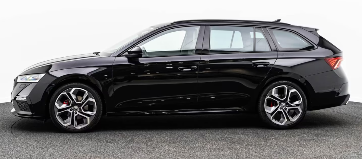 Skoda Octavia Combi 2.0 TDI 200ch RS DSG7/Toit ouvrant/Attelage/Caméra/Matrix/Aff tête haute/Canton