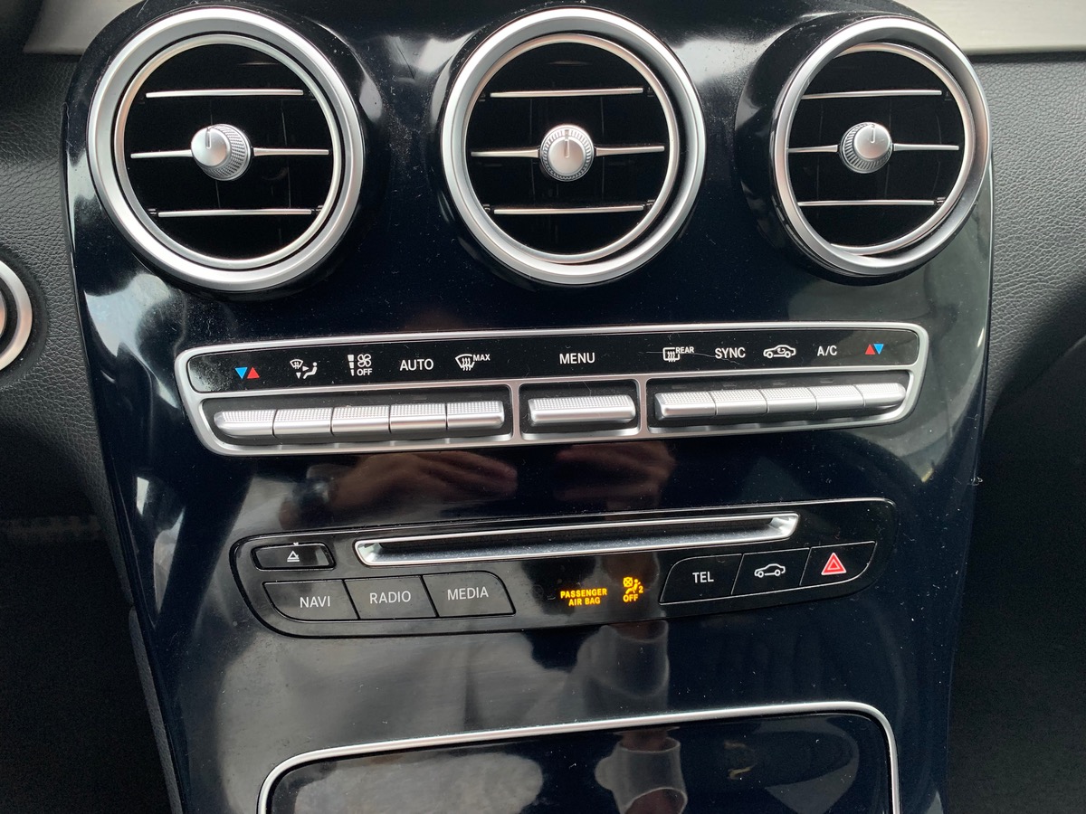 Mercedes-Benz GLC Coupé 204 ch | 250 | Sportline | 4 MATIC | Pack Aide au Parking Active avec caméra