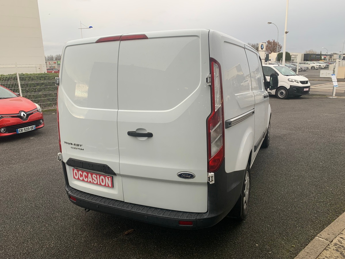 Ford TRANSIT CUSTOM 125 ch | Commandes du système audio au volant | Régulateur/limiteur de vitesse