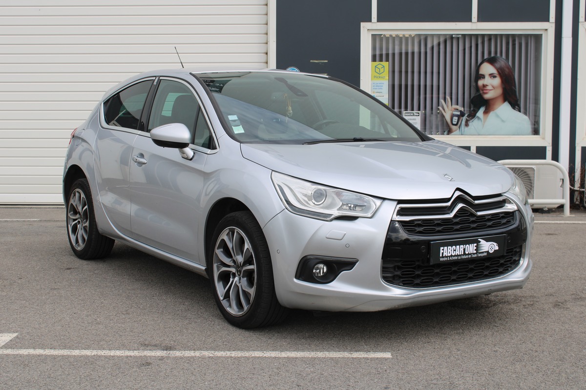 Citroën DS4 2.0 BLUEHDI 180 S&S SPORT CHIC EAT6 - Garantie 12 Mois