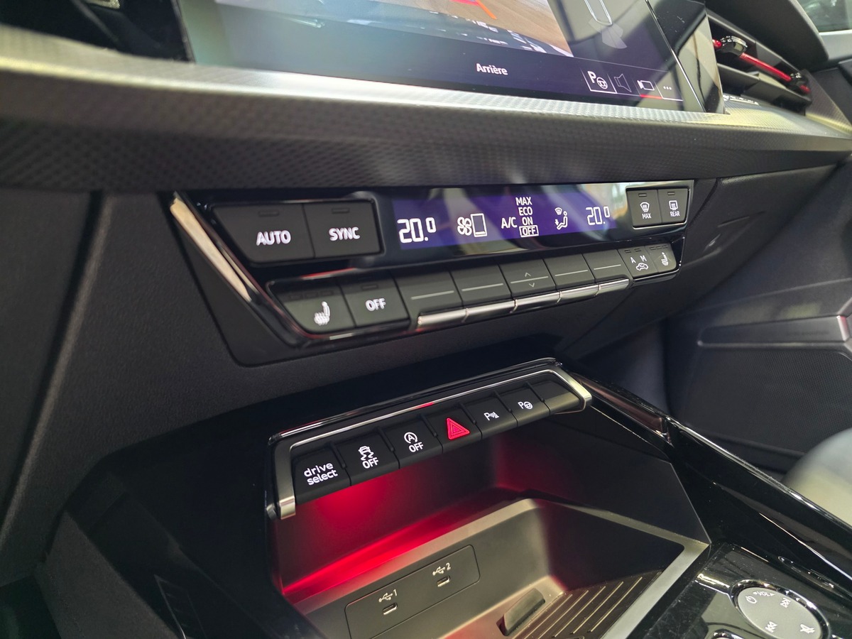 Audi RS3 III SPORTBACK 2.5 TFSI 400
