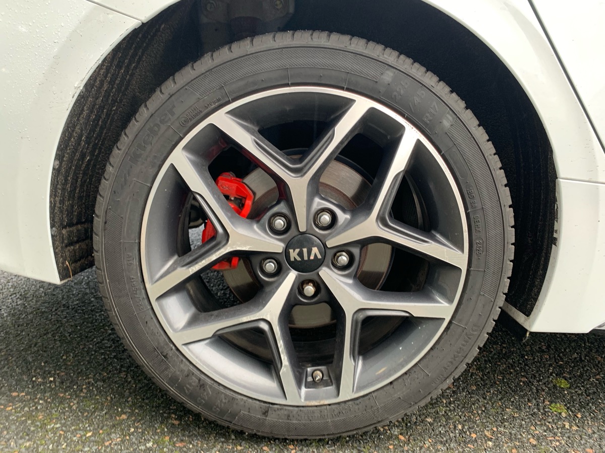 Kia ProCeed 140 ch | GT LINE PREMIUM | Caméra recul | Toit ouvrant | Démarrage sans clé | Phares LED