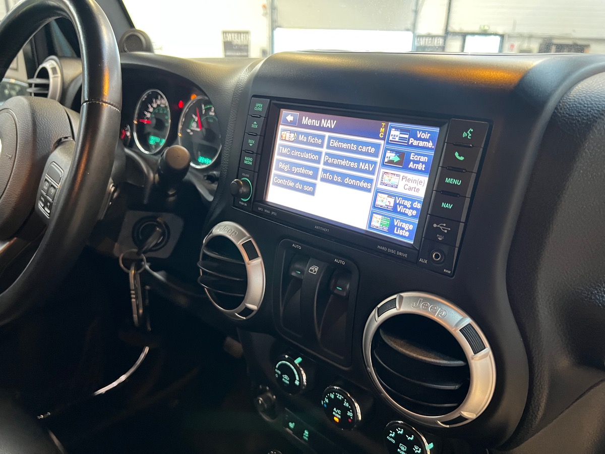Jeep Wrangler JK 2.8 CRD 200 ch 4WD S&S SAHARA /Rugged Ridge/
