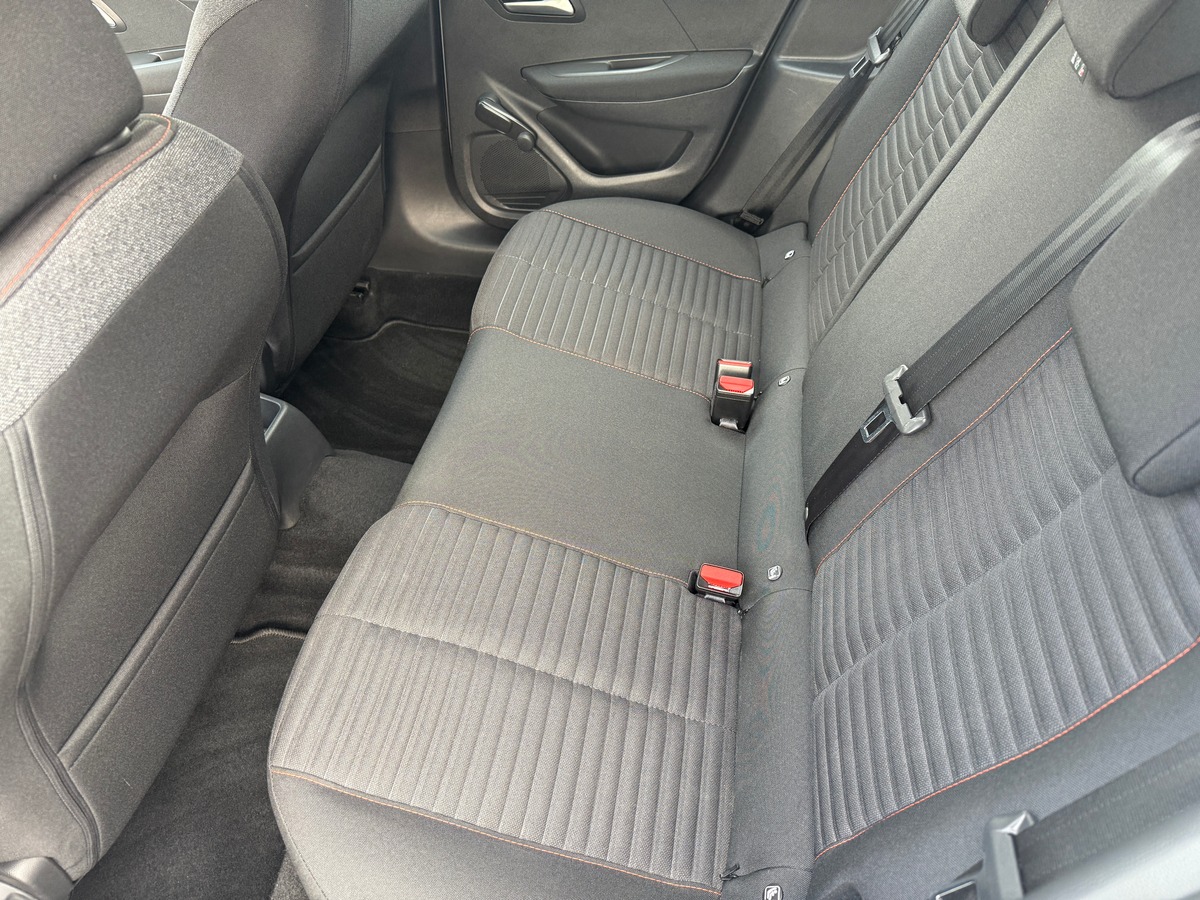 Peugeot 208 II 5 Portes 1.2 PureTech EAT8 S&S 100 cv, Suivi COMPLET