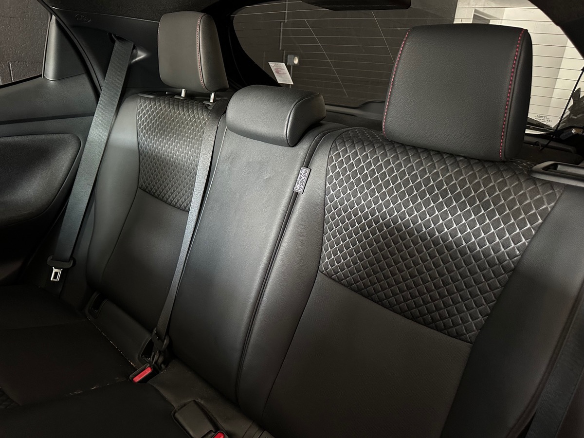 Toyota Yaris PREMIERE 1.5 VVTI 12V 116 HSD Hybrid E-CVT 92 cv Boîte auto