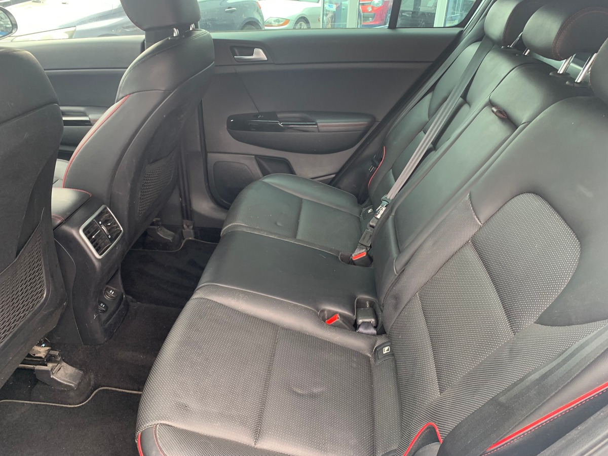 Kia Sportage 136 chevaux | GT LINE | Caméra de recul | Apple car play | Régulateur de vitesse | GPS