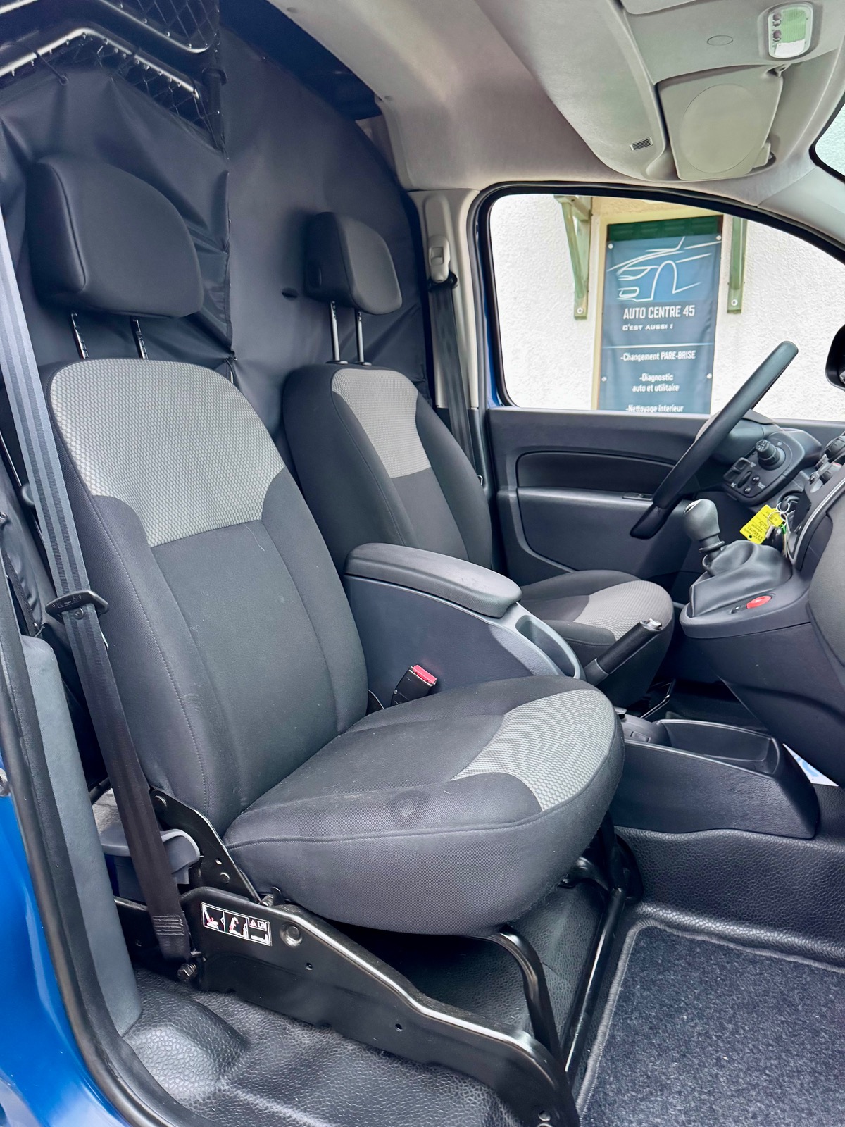 RENAULT Kangoo EXPRESS GRAND VOLUME BLUE DCI 95 CV EXTRA R−LINK / TVA RÉCUPÉRABLE