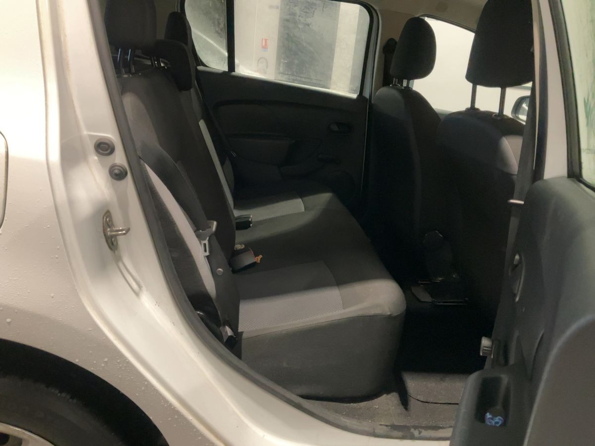 Dacia Sandero 1.2i 16v 75 Ambiance