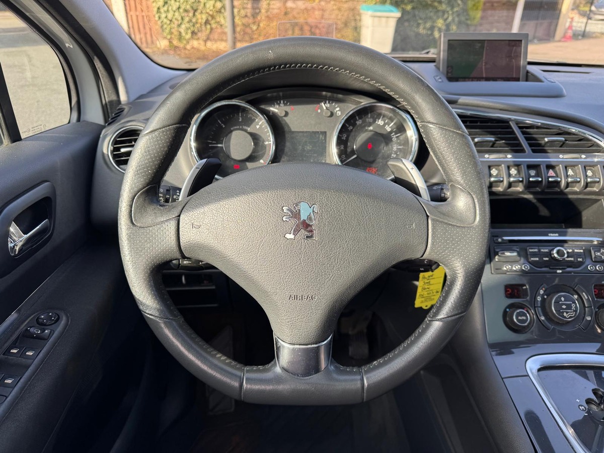 Peugeot 3008 1.6 HDi 110 - Boite Auto - Premium Pack - Garantie
