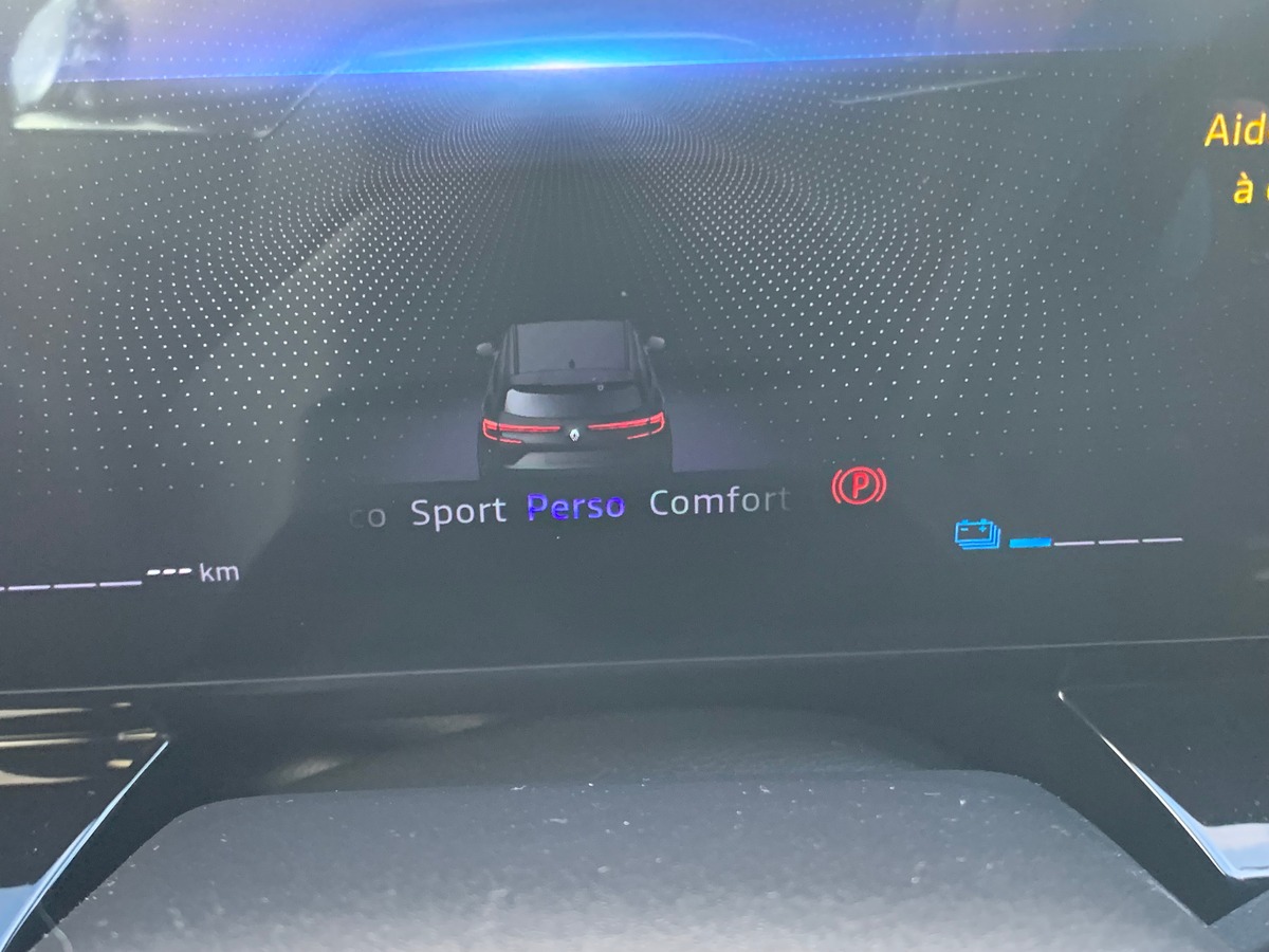 RENAULT Espace 200 | E-TECH | Esprit Alpine | 7 Places | Caméra de recul | Pack Advanced Driving