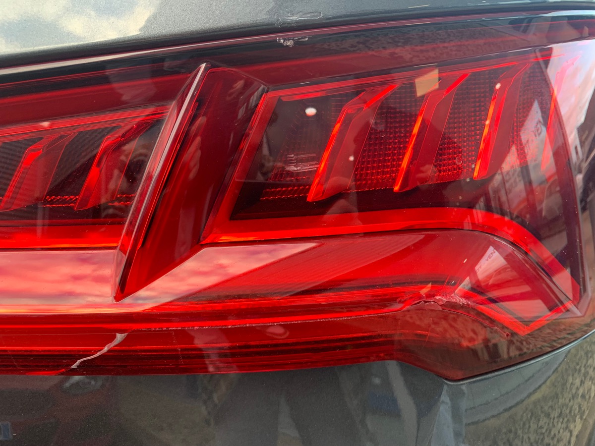 Audi Q5 190 ch | S-Line | Virtual Cockpit | Coffre assisté électriquement | Caméra de recul